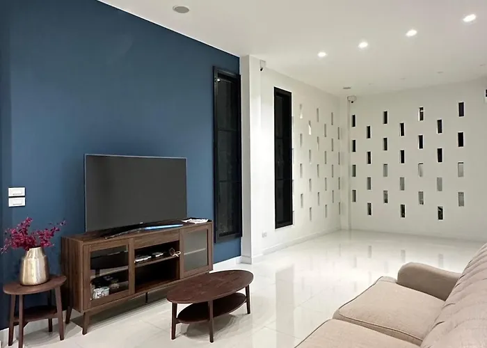 House40 - Mrt Ratchadaphisek 酒店