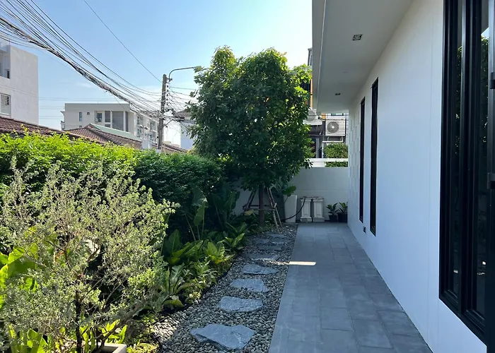 House40 - Mrt Ratchadaphisek 4* 曼谷